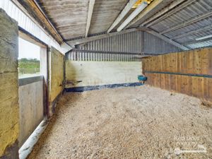 Stable- click for photo gallery